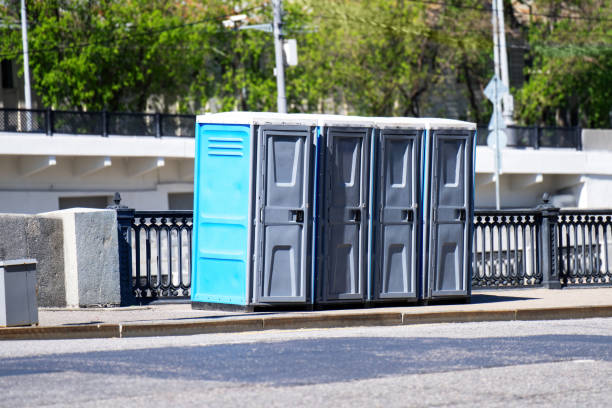 Professional porta potty rental in Raintree Plantation, MO